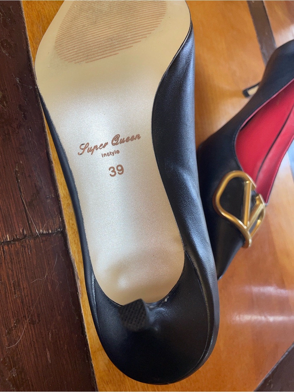 Super Queen Classic Black Pointed Heels with kitten heels and Gold Logo. Classy! - Picture 6 of 7